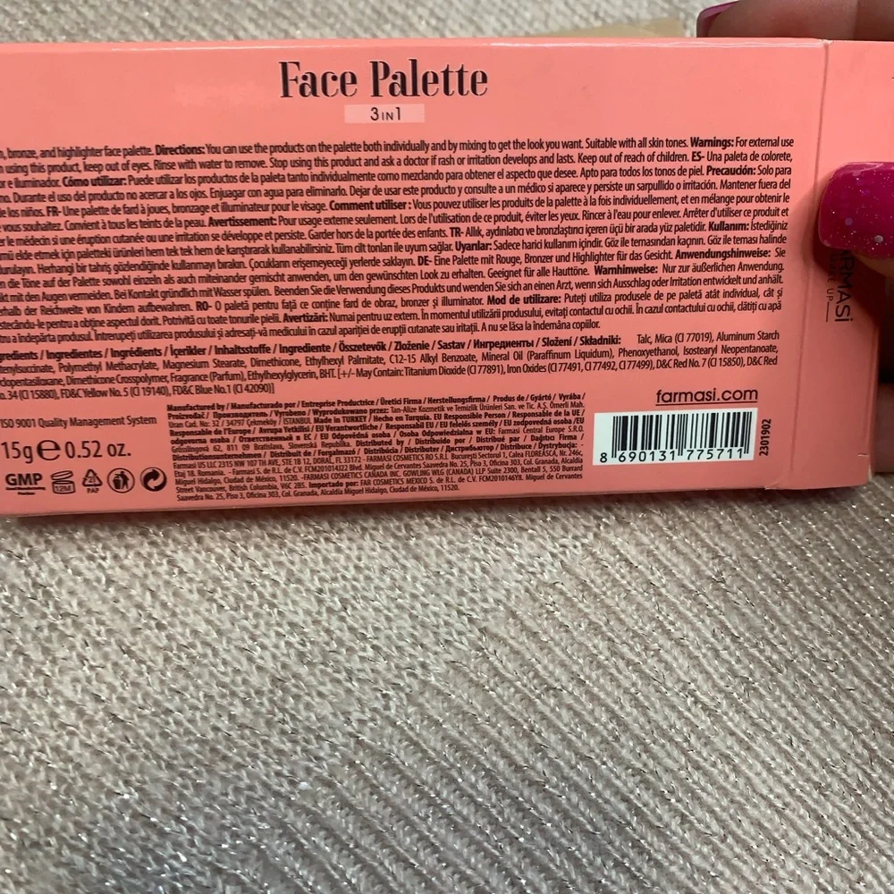 Farmasi Gold Face Palette with Holographic Pink Box
